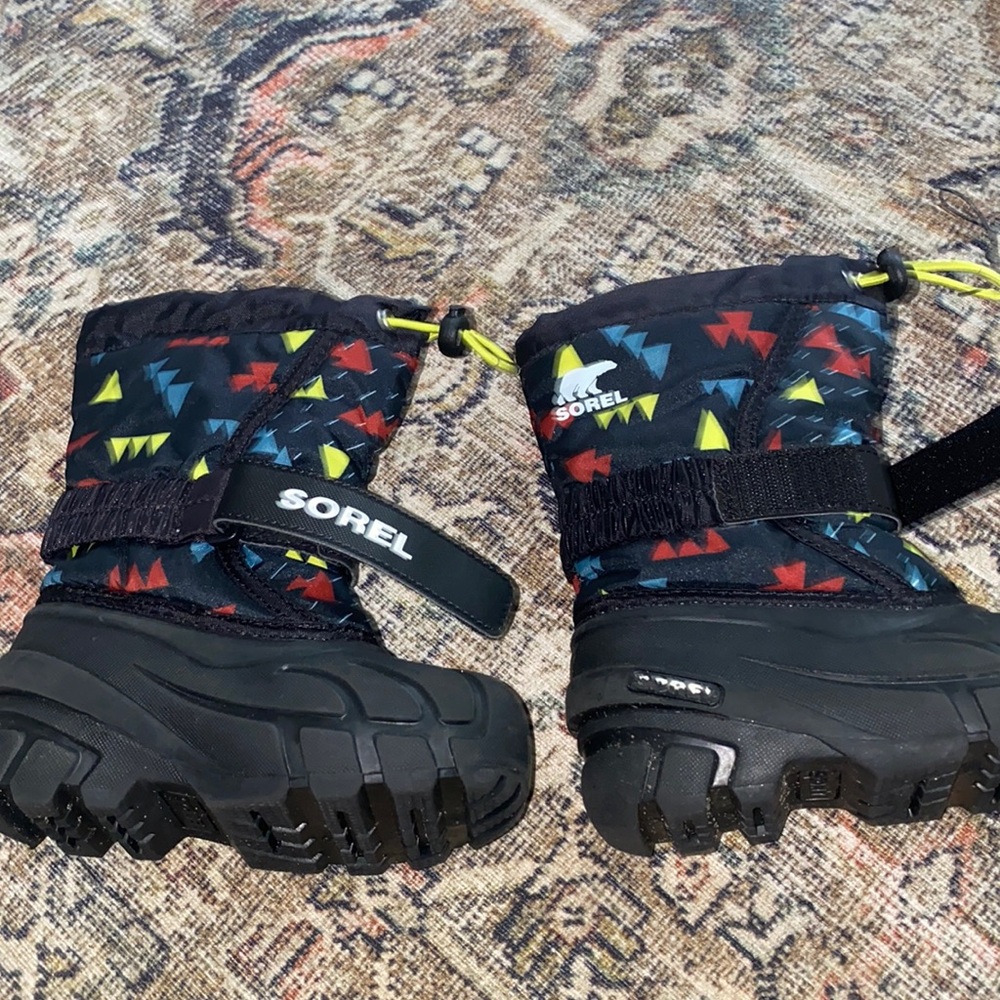Toddler Sorel Snow Boots - Size 9